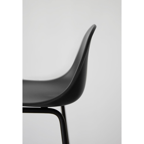 Lot de 4 tabourets scandinaves noir en résine et pieds en métal - Hauteur 76 cm