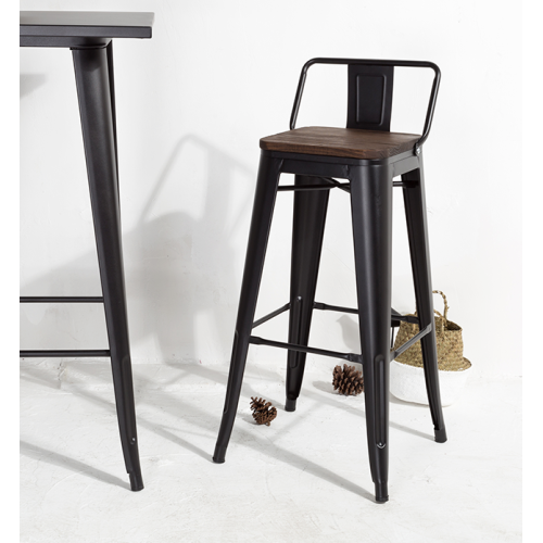 Tabouret de bar en métal noir mat style industriel avec dossier 
