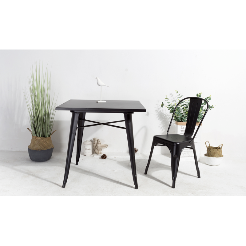 Lot de 4 chaises en métal noir mat - Style industriel 