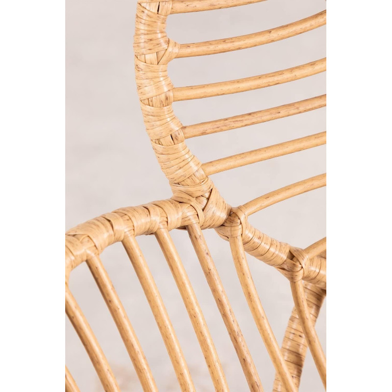 Fauteuil confortable aspect rotin naturel