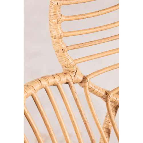 Fauteuil confortable aspect rotin naturel