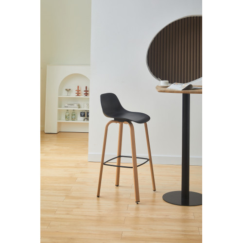 Lot de 2 tabourets de bar noirs style scandinave avec pieds effet bois en métal - Hauteur 66cm