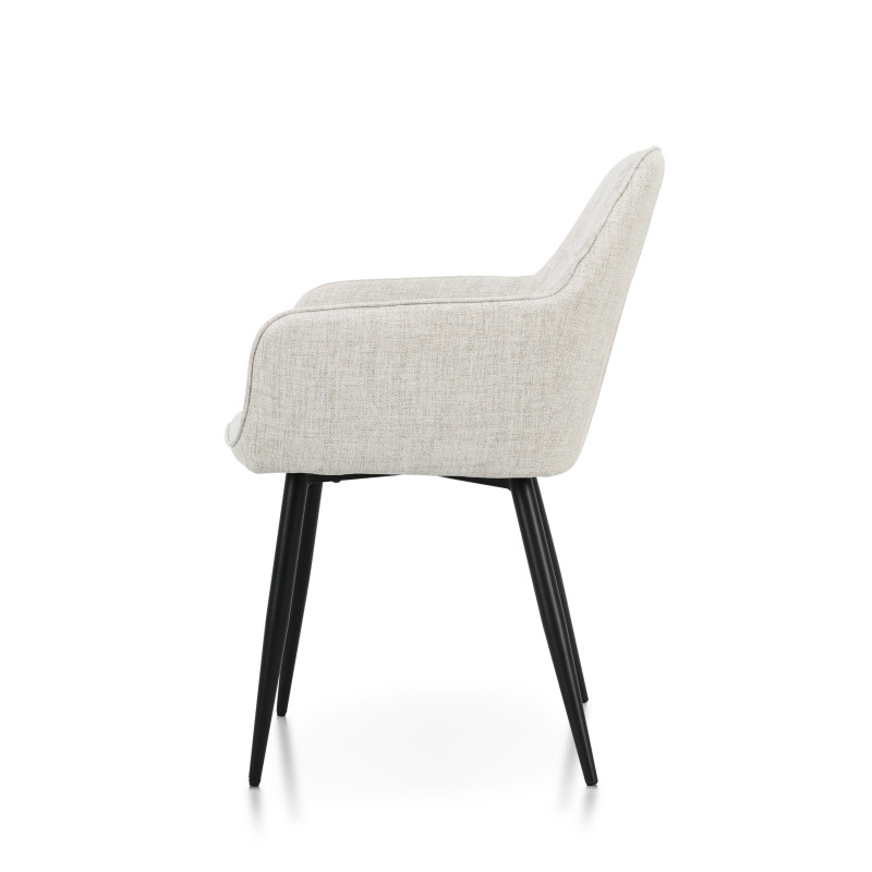 Chaise contemporaine en tissu beige avec dossier matelassé et pieds en métal noir – Confort et design moderne