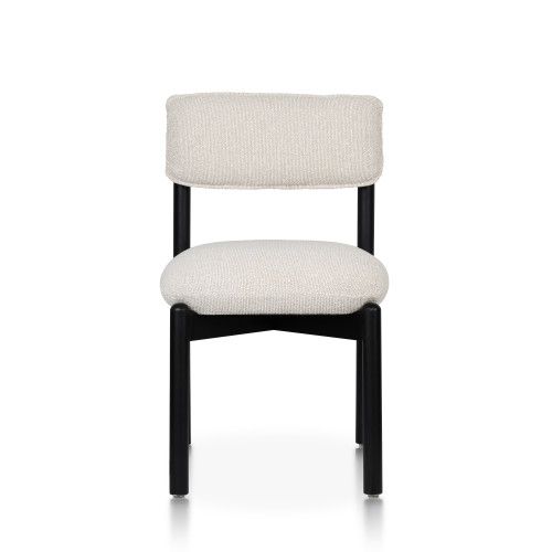 KOSMI - Chaise en bois noir avec assise et dossier rembourrés en tissu chiné beige clair