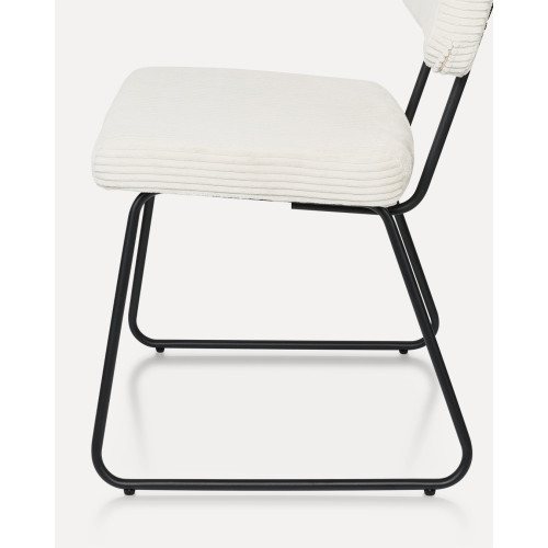 KOSMI - Lot de 2 chaises MATYS beige en velours côtelé – pieds métal noir