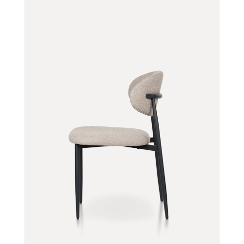 Chaise KOSMI design – Pieds métal noir, assise tissu marron confortable pour salle à manger ou bureau