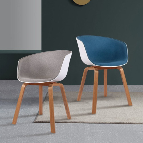 Chaise scandinave confortable - Coque en résine blanche revêtue d'un tissu moelleux gris chiné et des pieds bois naturel