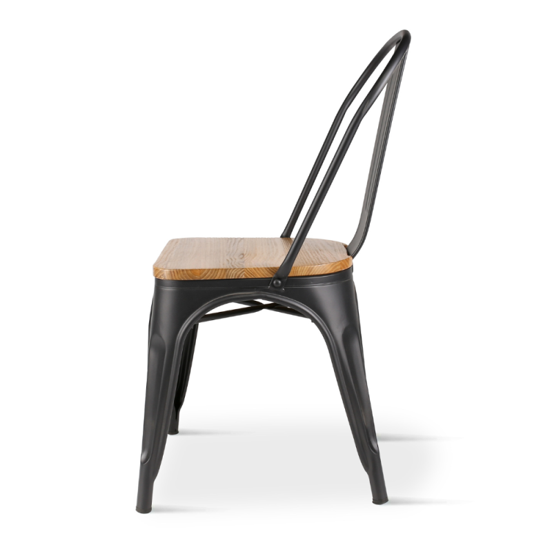 Chaise en métal noir mat avec assise en bois clair - Style industriel