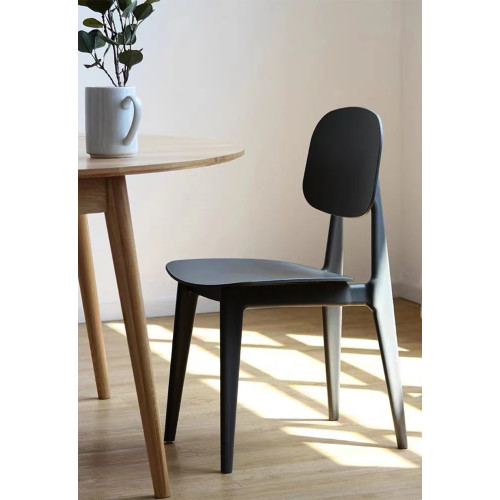 Chaise style contemporain noire SMOOTH moderne et confortable