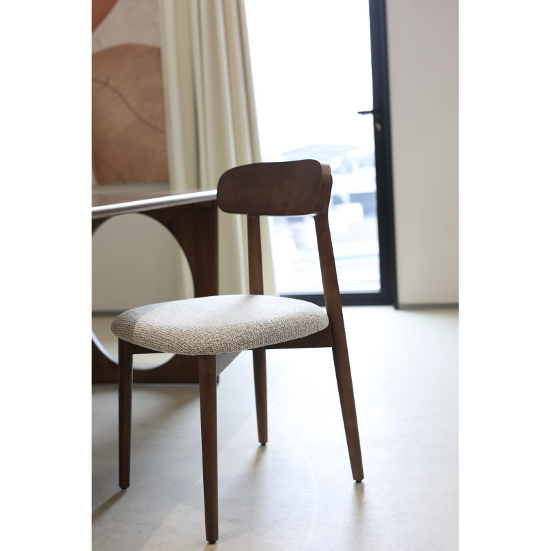 KOSMI - Chaise TERRA en bois aspect noyer et tissu chiné