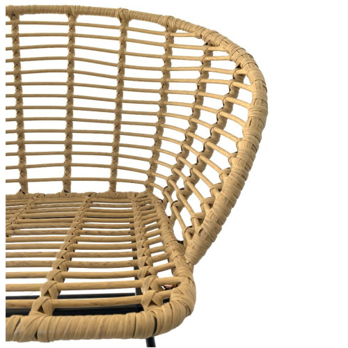 Fauteuil style nature aspect rotin en résine tressée et pieds en métal noir