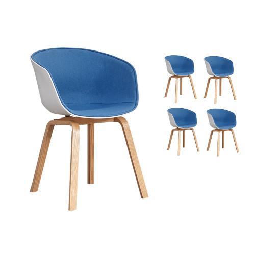 Lot de 4 chaises scandinaves très confortables avec coque en résine blanche revêtue d'un tissu moelleux bleu et des pieds bois
