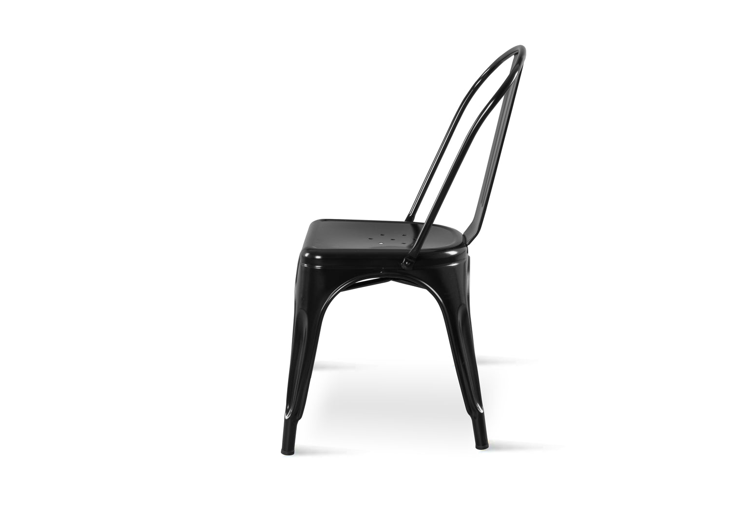 KOSMI - Lot de 4 Chaises en métal noir mat et assise bois clair –
