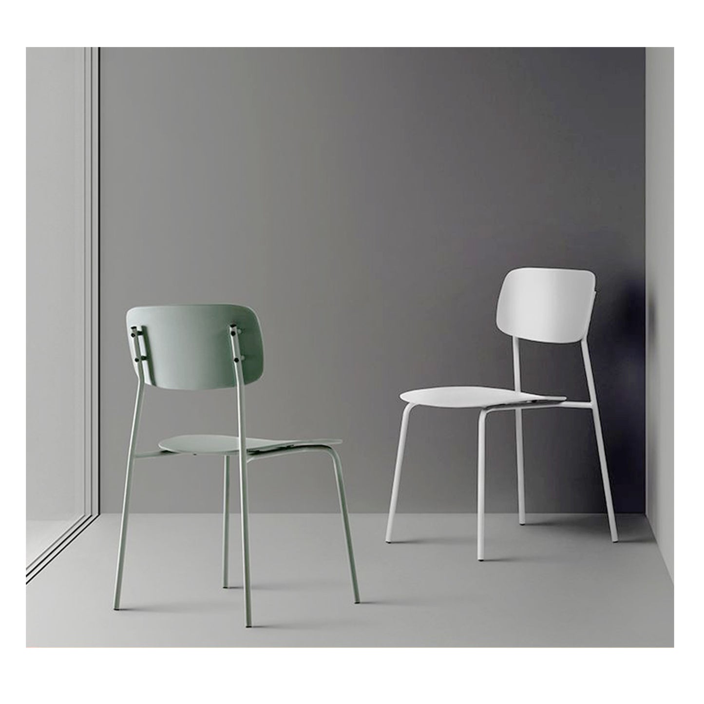 Lot de 4 chaises scandinaves au design minimaliste coloris blanc