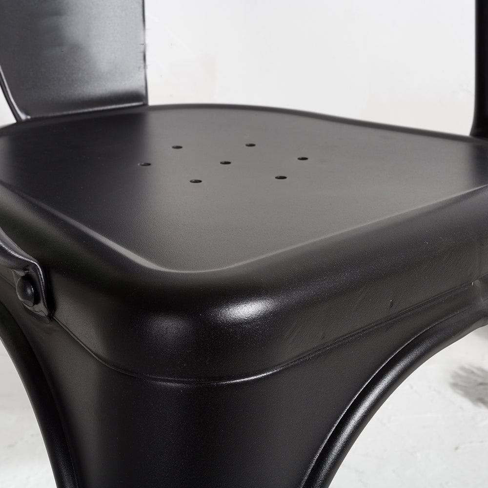 Chaise en métal noir mat style Industriel - Fauteuil industriel avec accoudoirs