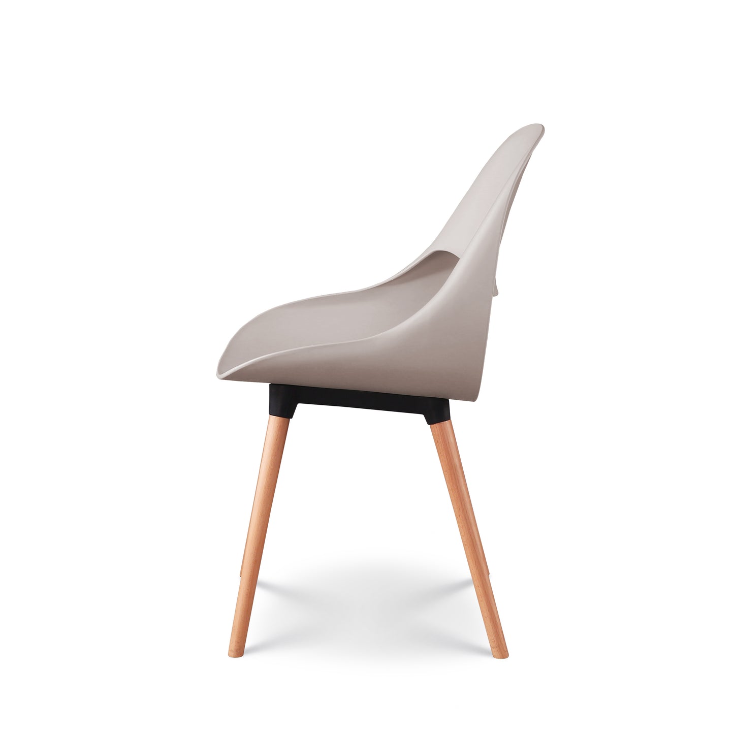 Lot de 4 chaises style scandinave modèle CHLOE - Assise en résine beige et pieds en bois naturel