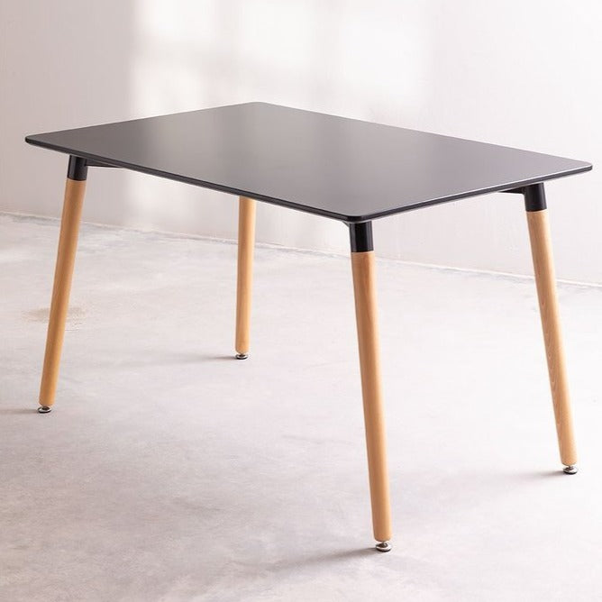 Table style scandinave 120 x 80 cm plateau noir et pieds en bois
