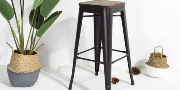 Choisir la bonne hauteur pour votre tabouret de bar : Astuces et conseils pratiques
