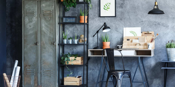 Chaise empilable industrielle : usages, style et critères à connaître pour faire le bon choix